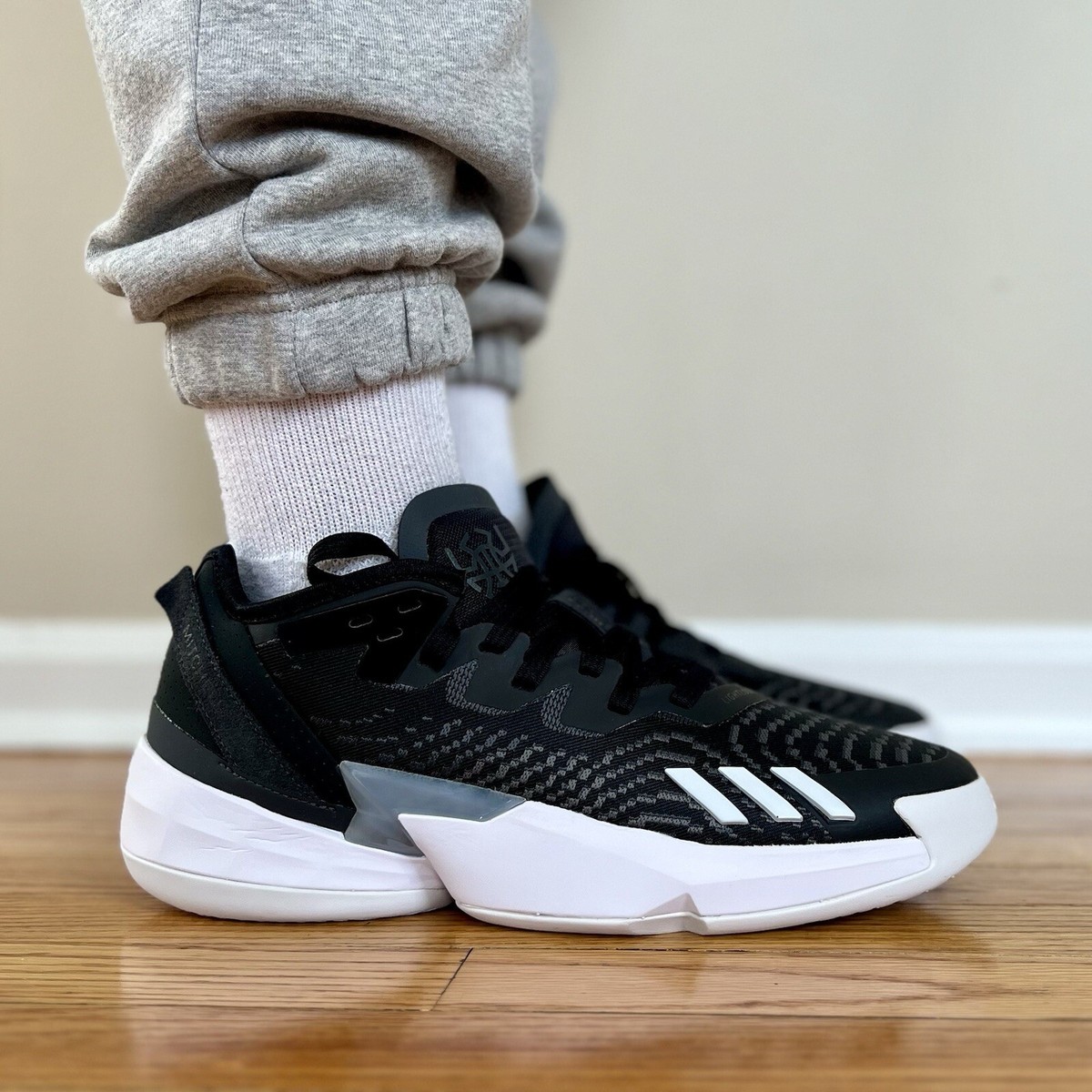 Adidas D.O.N. Issue 4 Men's Basketball Shoe Athletic Sneaker