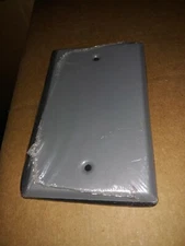 HUBBELL BELL OUTDOOR WET LOCATION  SINGLE-GANG GRAY  BLANK COVER  - 5173-0 - NEW