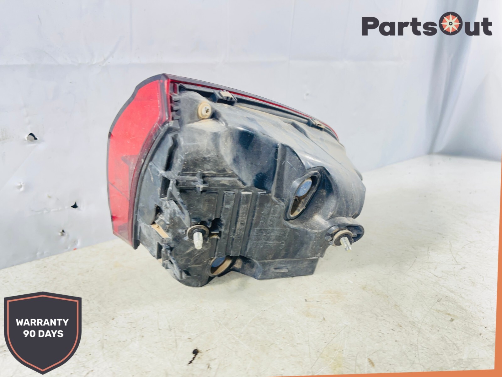 Porsche Cayenne Gate Tail Light Right Passenger 2015 2016 LED 7p5 