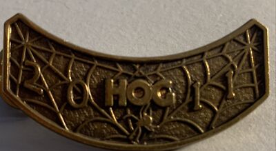 2011 HARLEY OWNERS GROUP HOG H.O.G. CHAPTER MEMBER ROCKER PIN FOR VEST