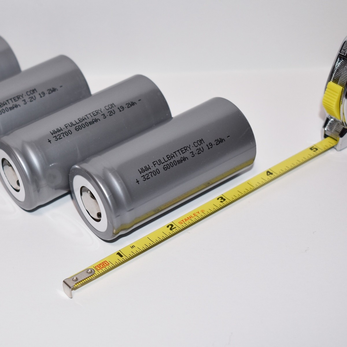 HALページ LiFePO4 3.2 V 6000mAh Battery 32700 LFP Cells Top Grade Matched