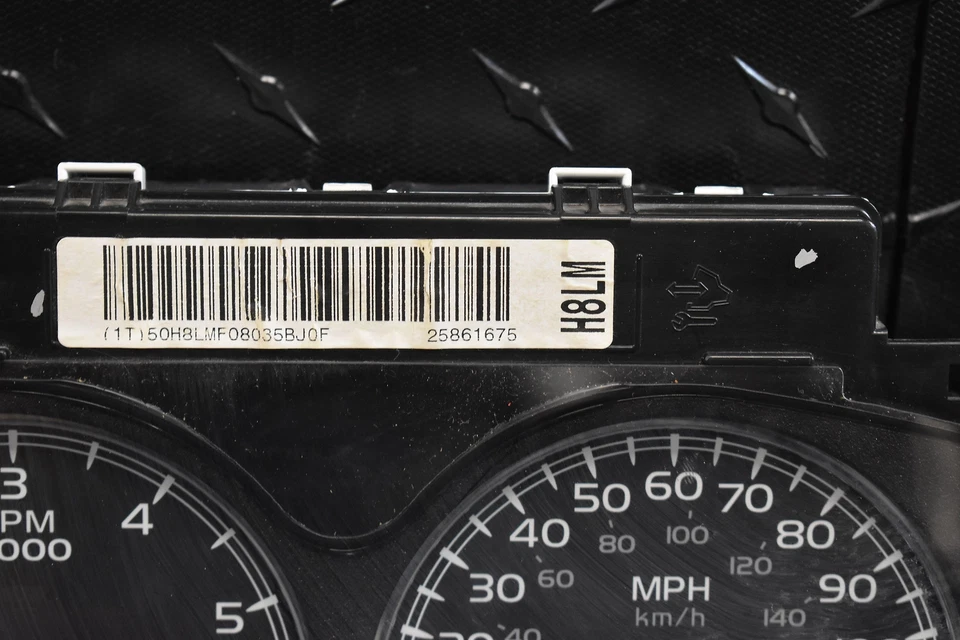 Cuadro de instrumentos velocímetro Chevy Suburban 1500 2007-2008 233 k AT 25861675 Foto 3 de 4