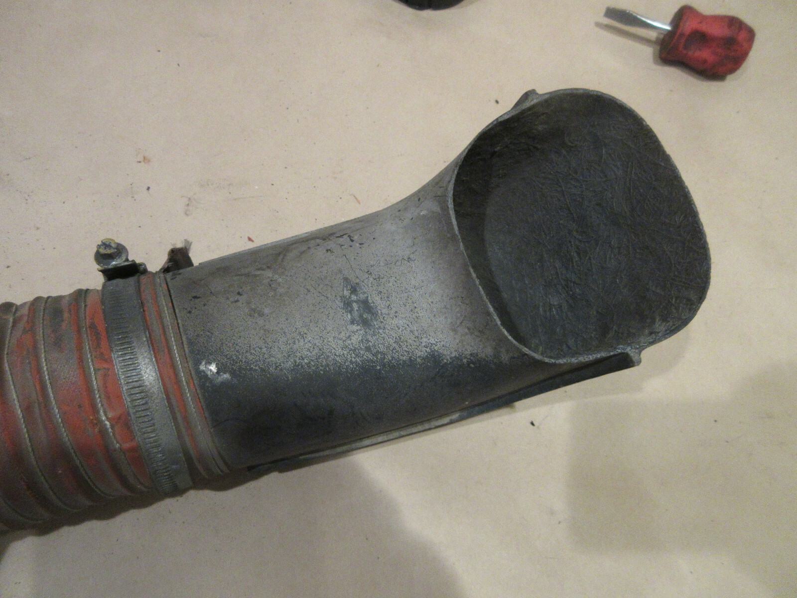 Ferrari Testarossa - Rear Brake Air Conveyor / Duct & Hose PN 124943
