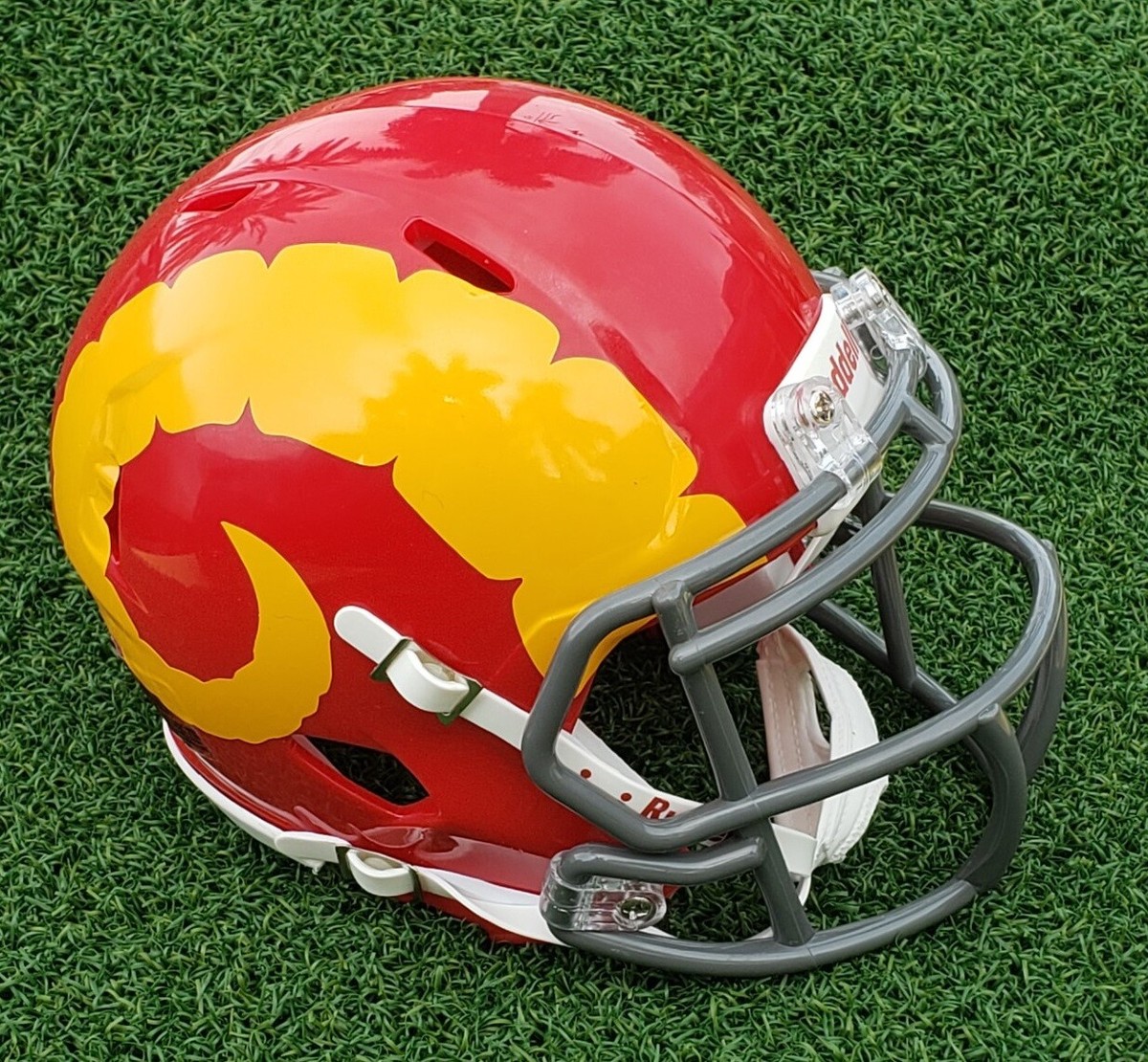 cd rams football helmet Los Angeles Rivalries On Field Alternate Replica Speed Its a must LOS ANGELES CLEVELAND RAMS TRIBUTE