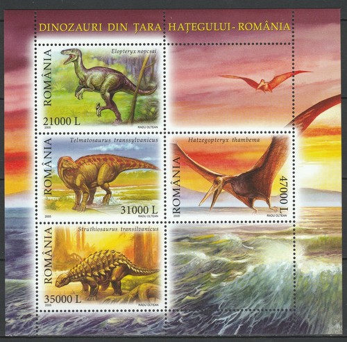 Romania 2005 foglio dinosauri nuovo di zecca - Foto 1 di 1