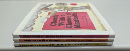 CLOUDY WITH A CHANCE OF MEATBALLS Hardcover Trilogy 1 2 3 Pickles to Pittsburgh - Photo 2/3
