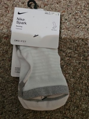 Nike Spark Dri-FIT Cushioned No-Show Running Socks White yth 4Y-5.5Y W 5.5-7