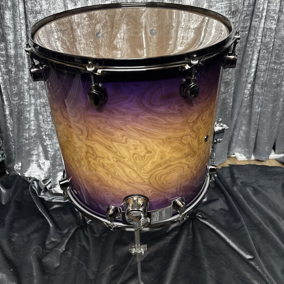 Mapex Orion 16 X 16 Inch Maple Floor Tom Imperial Burst Black Nickel Good Cond - Image 2 of 4