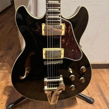Guitarra Semiacústica Ibanez AS93TG-BK 2014 Negra Hecha en China con Vibrato Bigsby