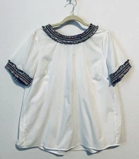 Pleione Anthropologie Top Womens Medium White Poplin Embroidered Fringe