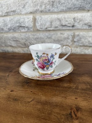 Vintage IMPERIAL Bone China Teacup set of ENGLAND 22kt Gold Brim