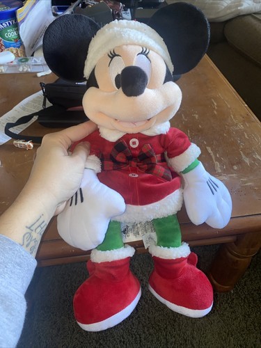 NWT Minnie Mouse Disney Store Plush Toy 