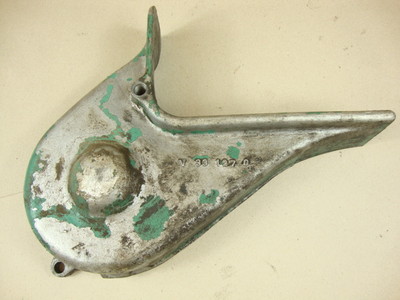 Deckel (hat einen Riss) V 331270 Mähwerksantrieb Mähwerk Kramer KB22 Traktor 