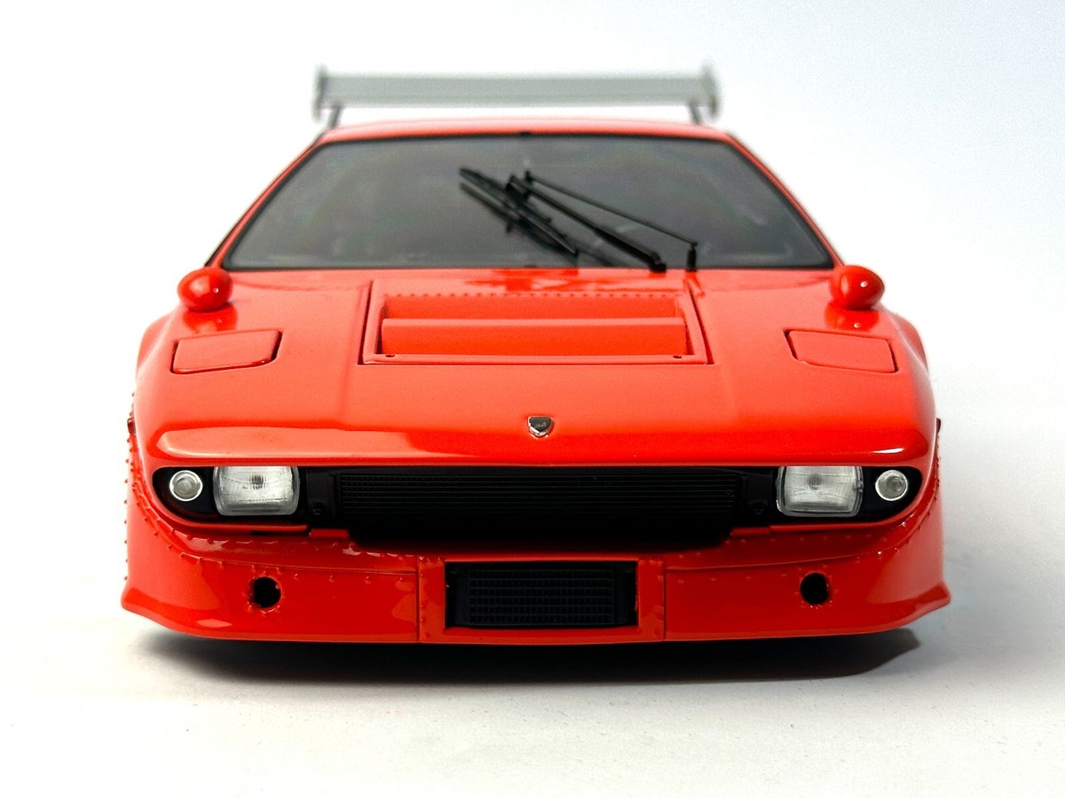 Kyosho 1:18 LAMBORGHINI URRACO RALLY Orange Diecast Model Kyosho 1:18 LAMBORGHINI URRACO RALLY Orange Diecast Model