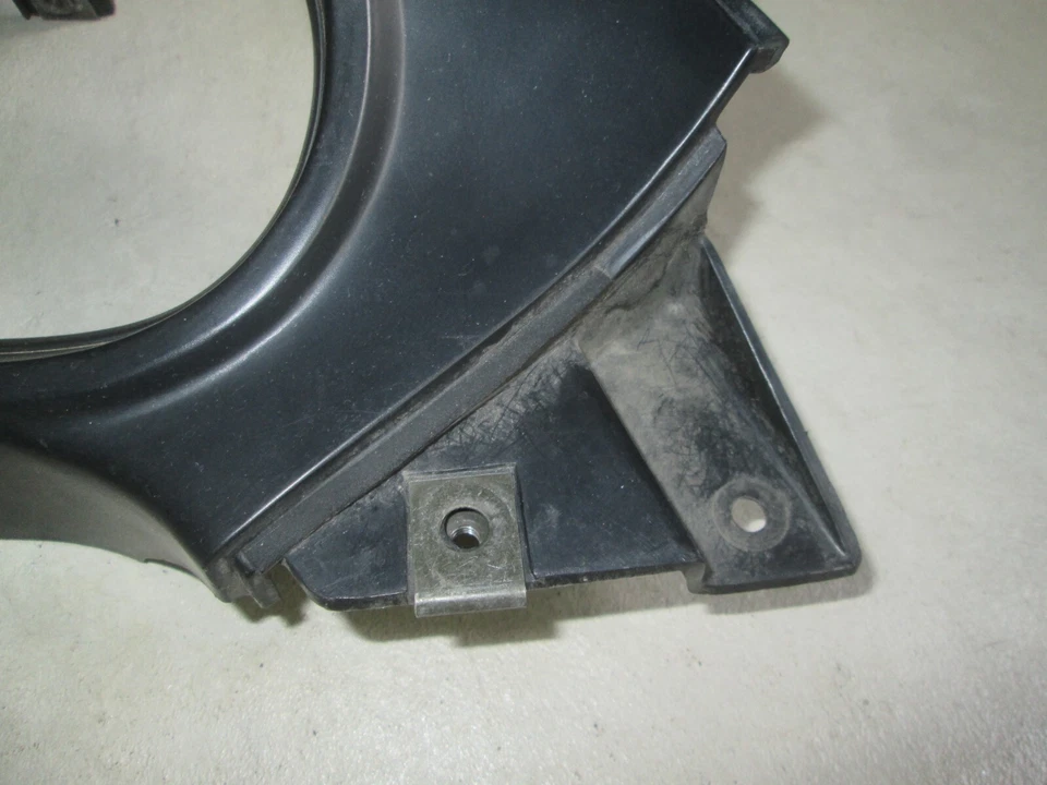 Yamaha 1989-1990 FJ1200 PANEL INTERIOR 5 METROS ENVOLVENTE 3CV-2836R-00-00 DAÑADO Foto 3 de 4