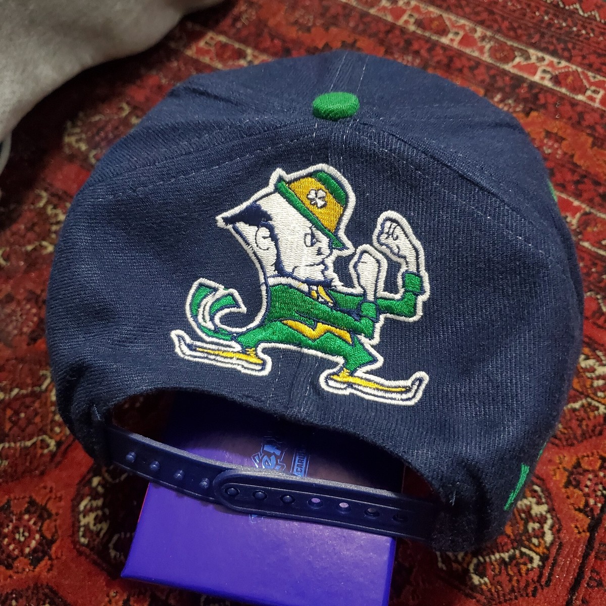 90s ヤンキース　ドン・マッティングリーキャップ ヴィンテージ　メジャーリーグ Vtg 90s Notre Dame Fighting Irish Snapback Hat Clutch Drew Pearson