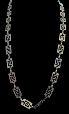 44'' Vintage Silver Tone Necklace With S Shape Pattern J4