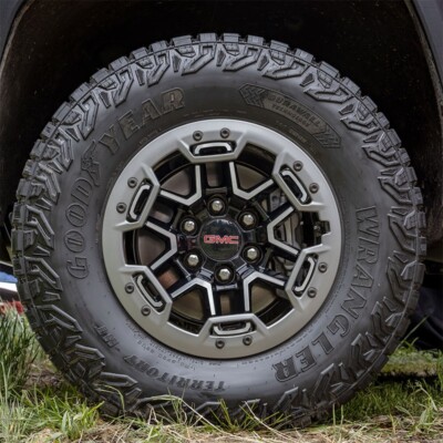 4 Factory Chevrolet Colorado BEADLOCK Wheels ZR2 OEM AT4X XS1
