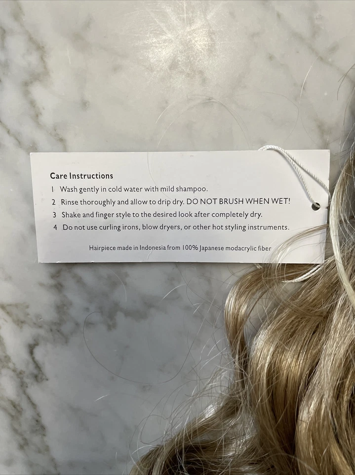 Henry Margu WHIRLWIND 15" Ponytail Hair Extension Clip in 88H New with Tags - Image 3 of 4