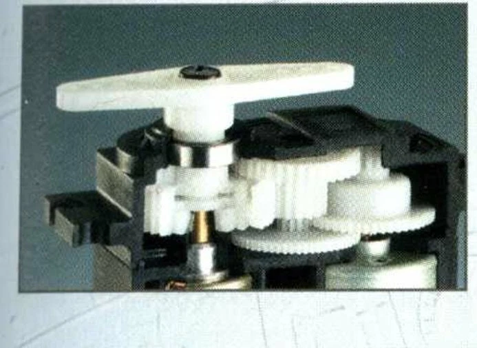 Robbe FS110BB kugelgelagertes Servo für gehobene Ansprüche mit hohem Drehmoment - Bild 3 von 4