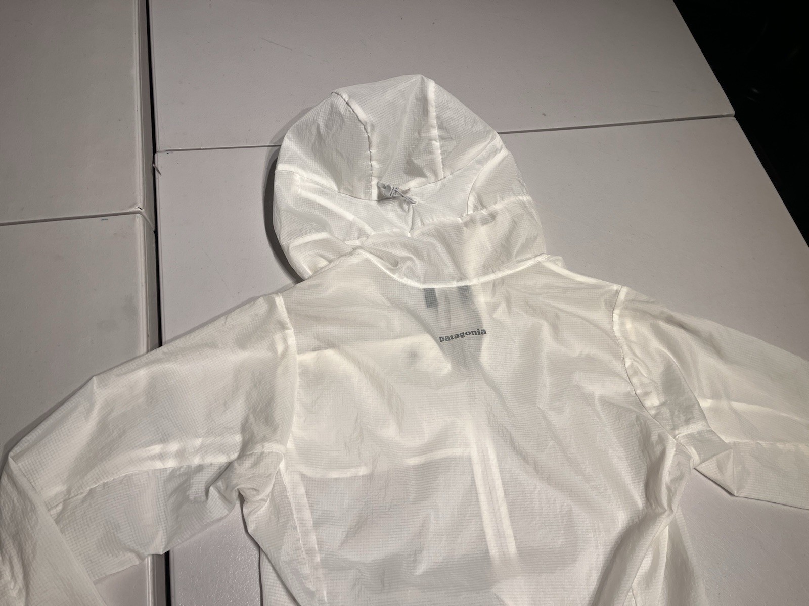 Patagonia Jacket Women's XS White Houdini Thin Coat Hiking Outdoor Hooded Nylon thumbnail 8