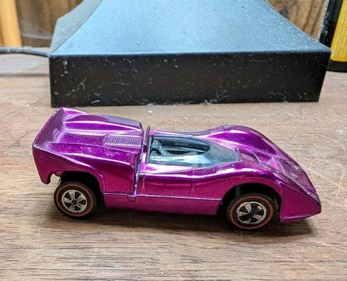Hot Wheels Redline MCLAREN M6A Tough Magenta Black Interior See Pics - Gorgeous