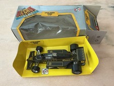 Bhutago 1.24 No 1607 Lotus Honda Turbi F1 Team Racing Car 1:24 Scale Model