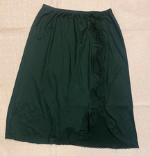 Vintage Vanity Fair Black Nylon Dacron Half Slip Size L Made in USA