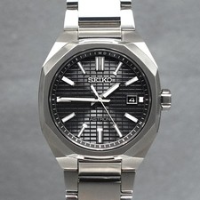 Seiko SBXY063 Astron NEXTER Solar Radio Controlled Titanium Watch With Box