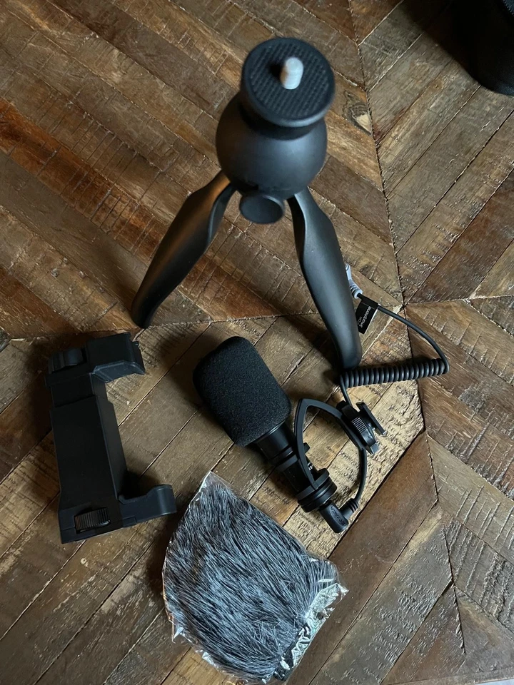 NEU! Comica CVM-VM10-K2 - Mikrofon Vlogging Kit