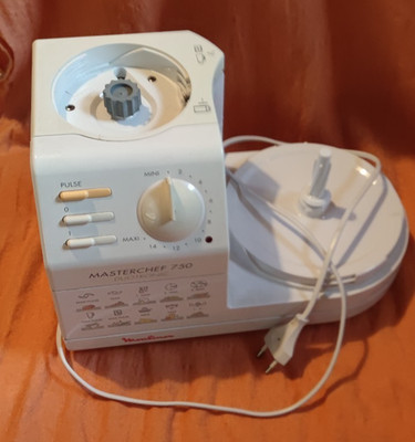 Moulinex Masterchef 750 duotronic Küchenmaschine Motor Grundgerät läuft A79