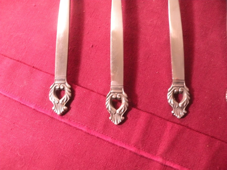 Juego de azafatas de servicio de 7 piezas F.B ROGERS ERIKA patrón acero inoxidable JAPÓN Foto 3 de 4