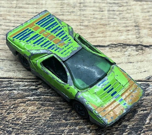 VINTAGE HOTWHEELS REDLINE CAR CARABO LIGHT GREEN ENAMEL MATTEL LARRY WOOD CAR