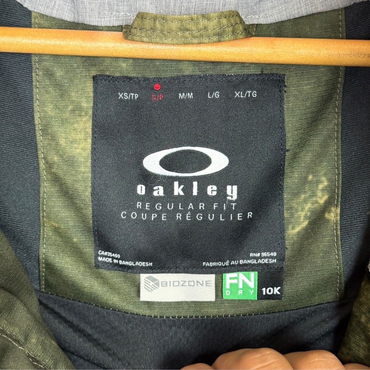 Oakley Regular Fit Biozone FN DRY 10k Ski Jacket Size Small Green