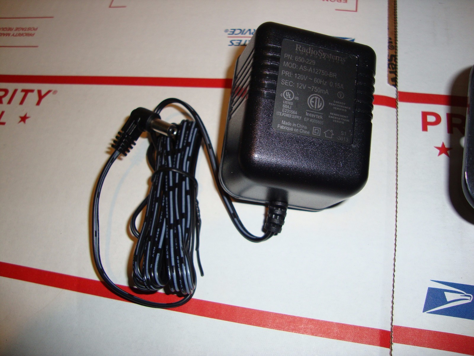 Innotek TRANSMITTER WALL UNIT Adapter SD2000/3000 Underground Dog