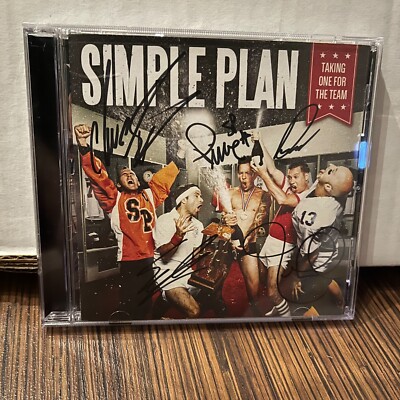 Simple Plan サイン入りCD SIMPLE PLAN signed autographed Taking One for the Team CD (by 5