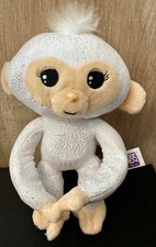 Fingerlings Monkey Plush 8 1/2 in. White Glitter 2017 Speaks Monkey