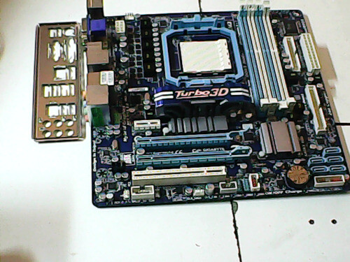 Carte Mère GIGABYTE GA-990X-Gaming SLI REV 1.0 – Socket AM3 – Occasion