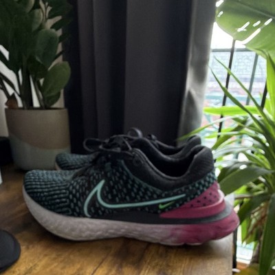 Nike React Black Teal Pink Womens Running Sneaker Low Top Lace Up