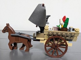 LEGO Lord of the Rings Gandalf Arrives Set 9469