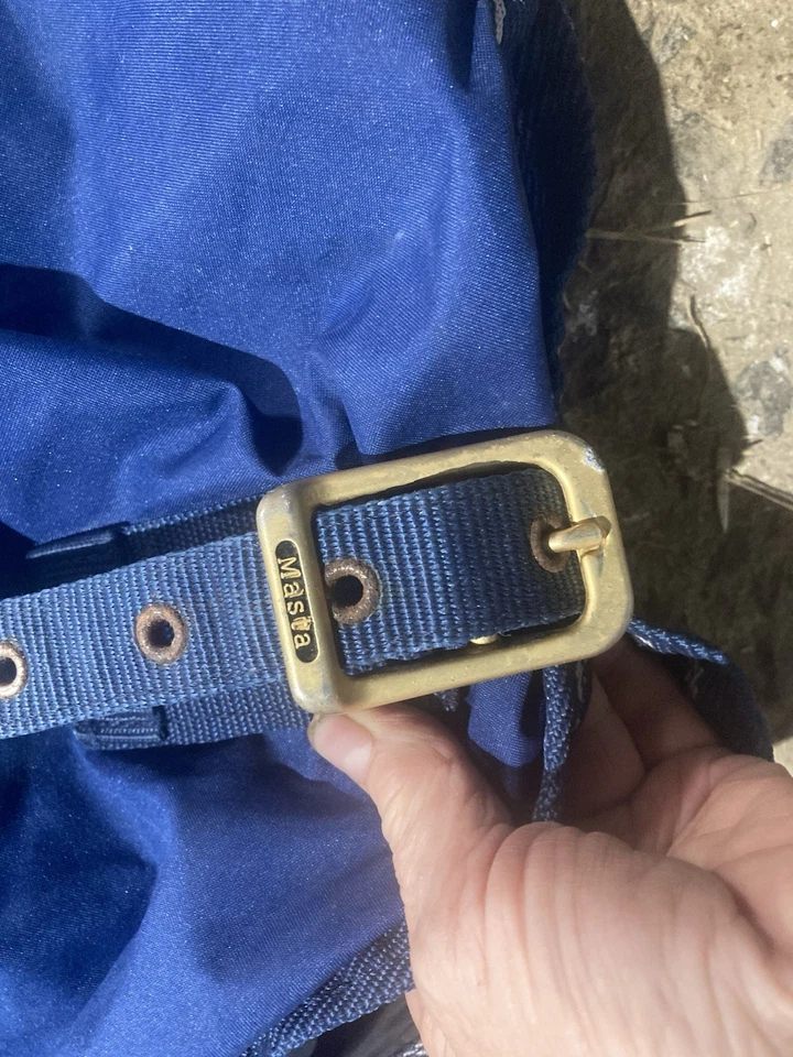 Masta 5’6 Navy Blue Waterproof Lightweight Full Neck Rain Show Sheet Dry Rider - Image 3 of 4