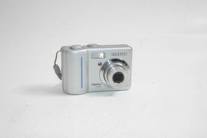 Samsung Digimax S600 6MP Digital Camera – Great Condition – Tested & Working!