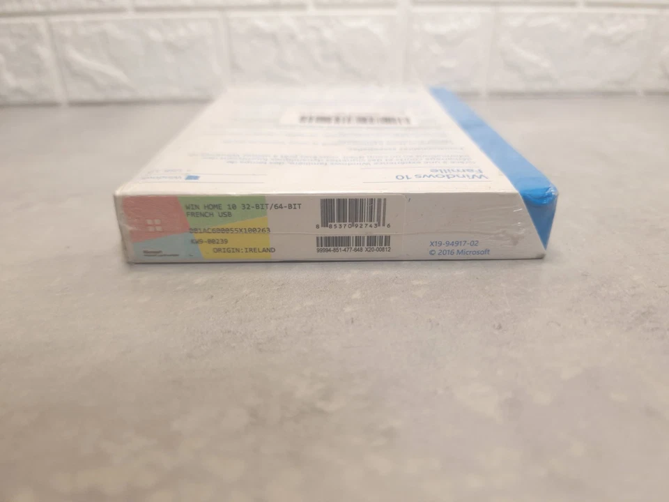 Microsoft Windows 10 Famille Home 32/64Bit Operating System Retail Box French - Image 4 of 4