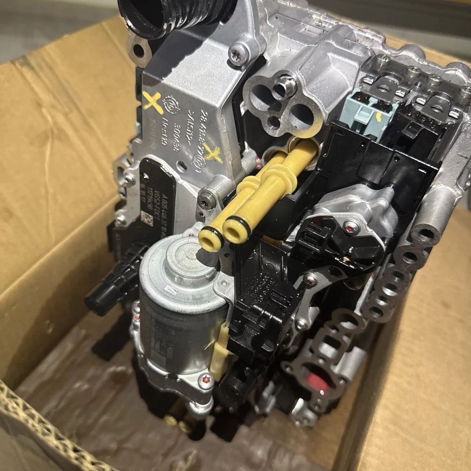 Cuerpo de válvula Infinity Qx30 2017-2019 Foto 2 de 4