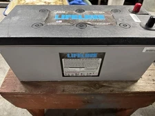 LIFELINE GPL-4DA Deepcycle Marine Battery.