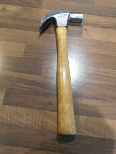 Vintage 28oz Claw Hammer - Picture 3 of 7