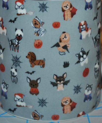 NEU BELLA 10 Strawberry Street TASSE süße Hunde in Halloween Kostümen entworfen USA - Bild 2 von 4