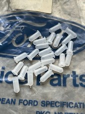 Badge Clips x25 - Ford Escort MK1 MK2 (all Models) Capri Mk1,Mk2,Mk3,Anglia 105E