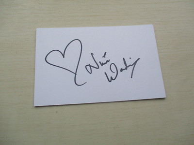 Nina Wadia (Eastenders, Still Open All Hours) handsignierte Autogrammkarte