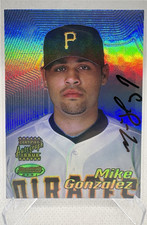 2002 Bowman's Best Mike Gonzalez Certified Autograph #143 Pittsburgh Pirates MLB